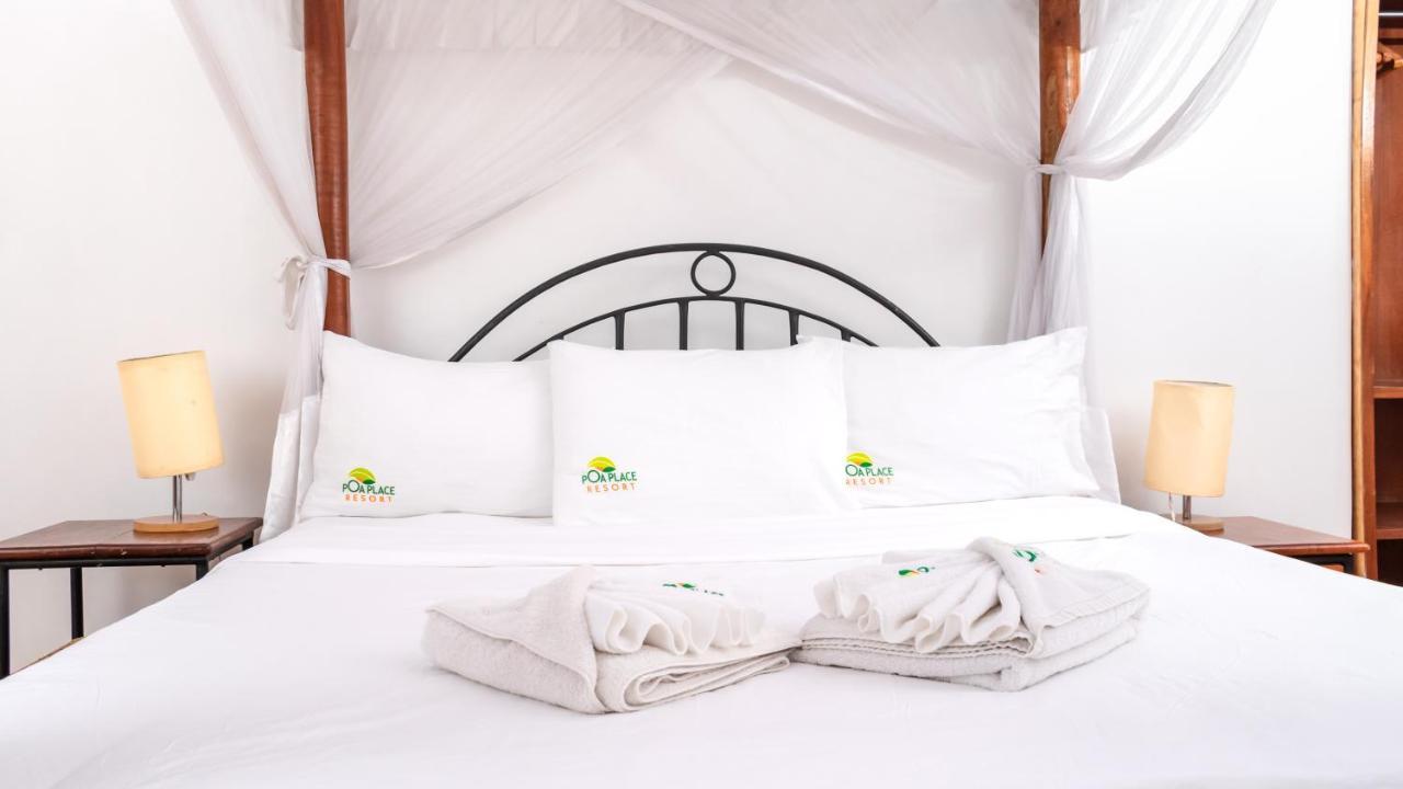 Poa Place Resort & Hotel - Where Nature Meets Comfort Елдорет Екстериор снимка