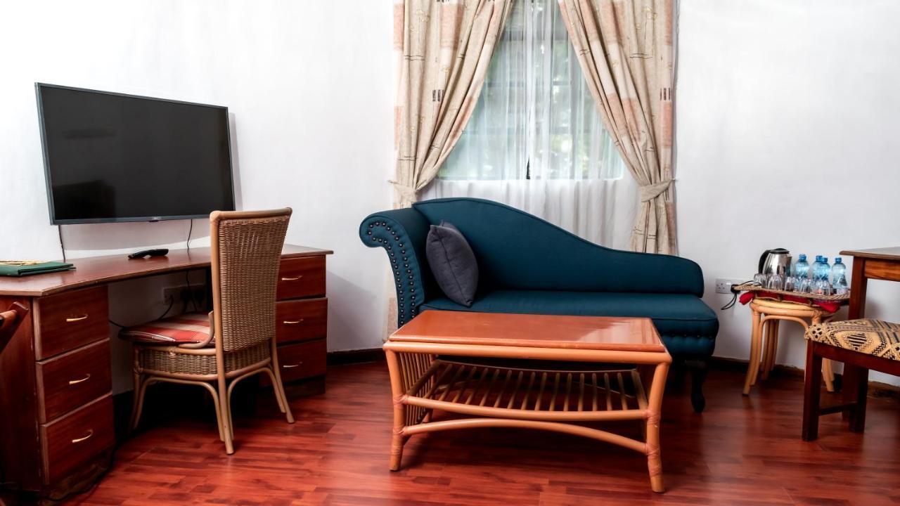 Poa Place Resort & Hotel - Where Nature Meets Comfort Елдорет Екстериор снимка