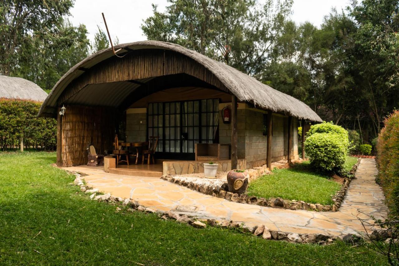 Poa Place Resort & Hotel - Where Nature Meets Comfort Елдорет Екстериор снимка