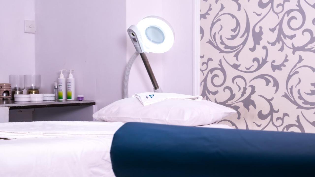 Poa Place Resort & Hotel - Where Nature Meets Comfort Елдорет Екстериор снимка