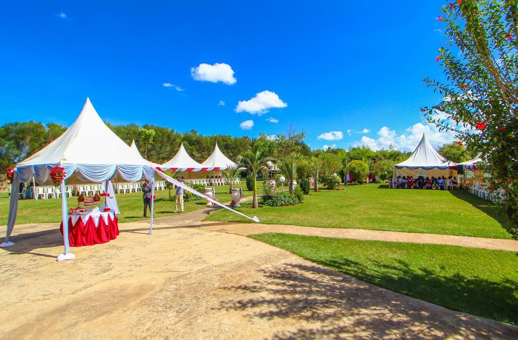 Poa Place Resort & Hotel - Where Nature Meets Comfort Елдорет Екстериор снимка