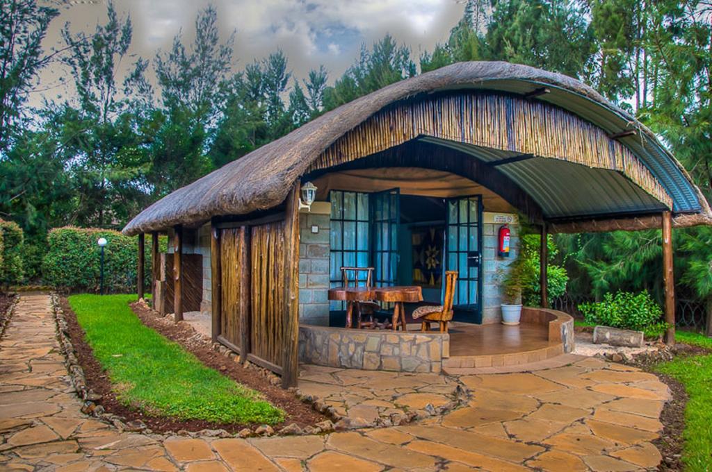 Poa Place Resort & Hotel - Where Nature Meets Comfort Елдорет Стая снимка