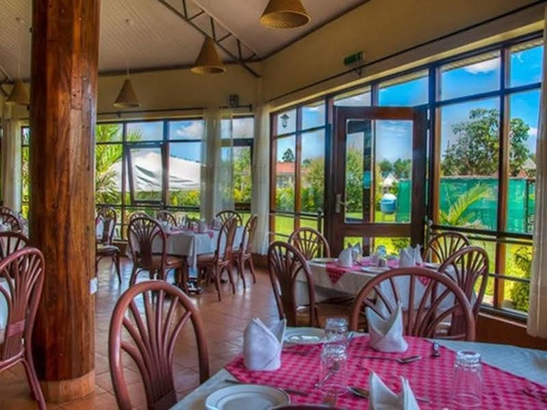 Poa Place Resort & Hotel - Where Nature Meets Comfort Елдорет Екстериор снимка